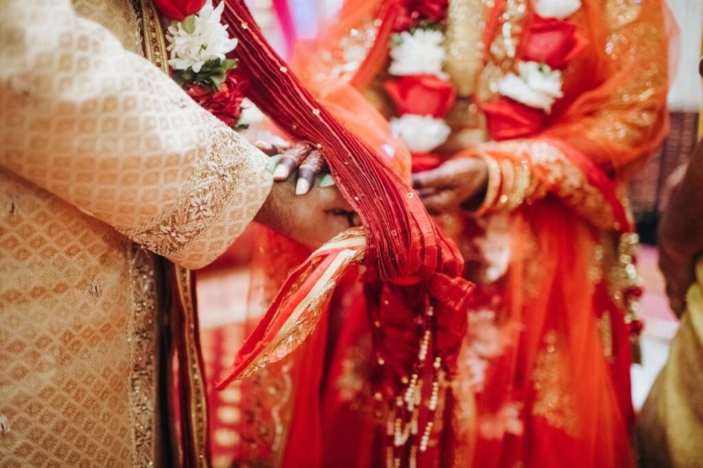 wedding drama, groom refuses food, bride calls off wedding, UP wedding news, unusual wedding stories, viral wedding incident, groom tantrum, Indian weddings, shocking wedding news, bride cancels marriage, table kicking groom, UP viral news